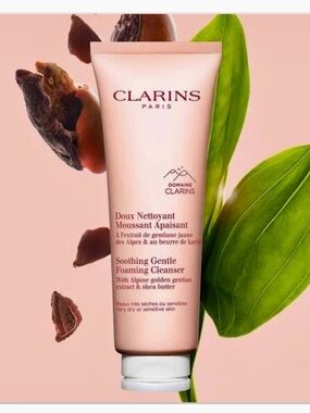 Clarins Soothing Gentle Foaming Cleanser - New in Box For Dry Skin